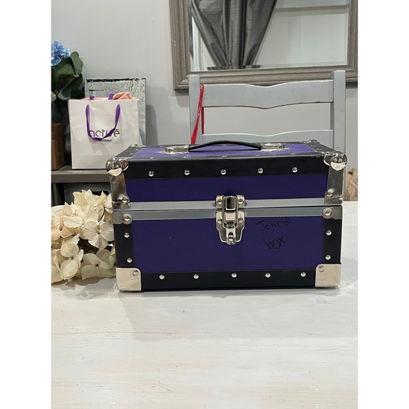 Mini Bunk Trunk Purple Storage Box Organizer Chest Keepsake 14 x 8‎ x 8 - Picture 1 of 12